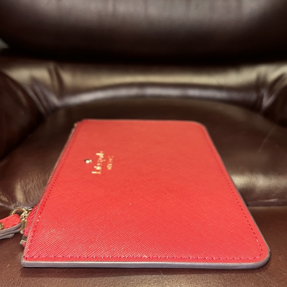 Red Kate Spade Lucy Medium Zip Wristlet - Picture 10 of 15